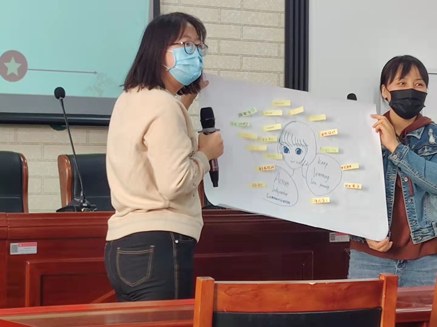 6886f8df83e3cc0d5c721699ebac724